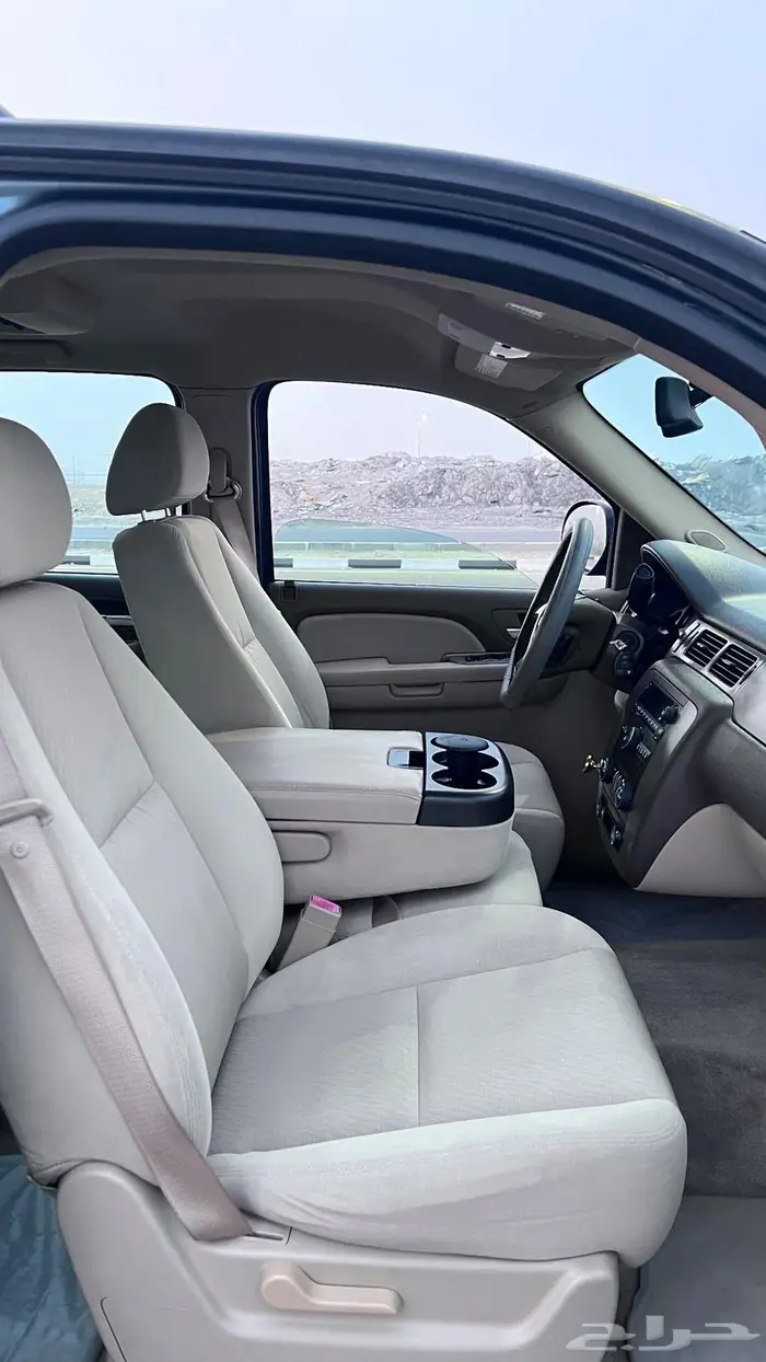 للبيع سوبربان 2009 نضيف مخزن 12