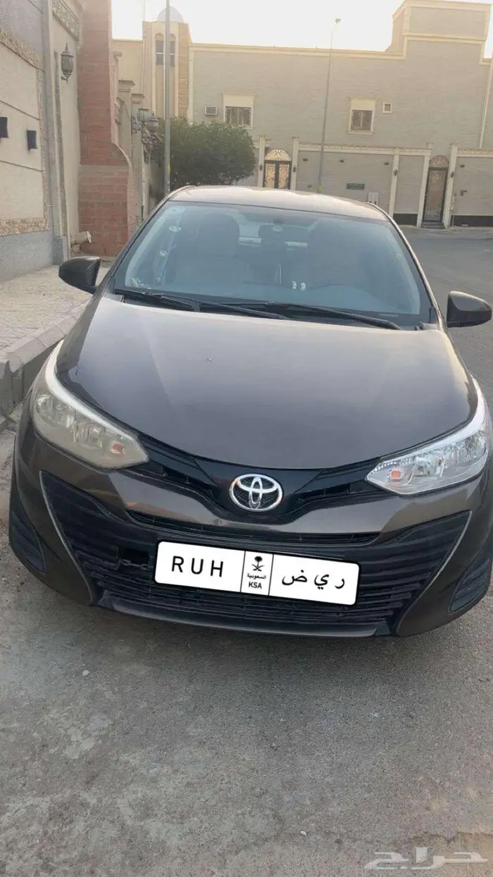 يارس 2019 مالك اول نظيف جدا 0