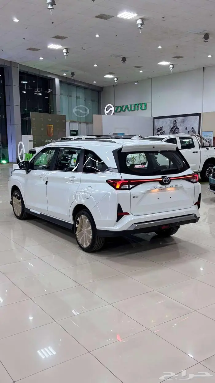 تويوتا فيلوز 2025 GLX بأقل سعر بالمملكة 9