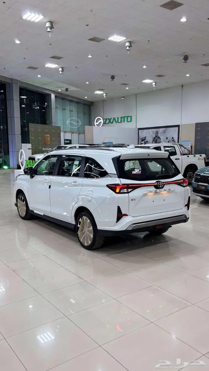 تويوتا فيلوز 2025 GLX بأقل سعر بالمملكة 8