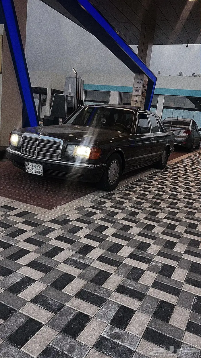 مرسيدس 1989 300 0