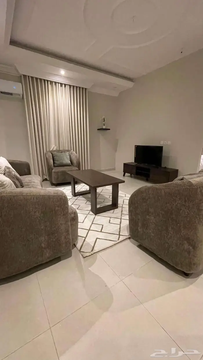 ملحق غرفتين وصالة مؤثث الربوه 7