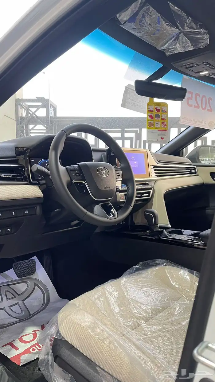 تويوتا كامري LE جميع الانوان وإصدار اللوحات فوري 4