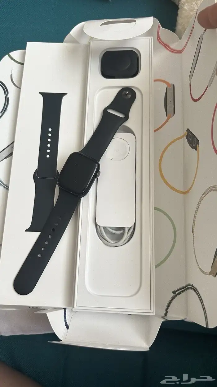 ساعة آبل الإصدار 7 GPS Cellular عرض خاص 0