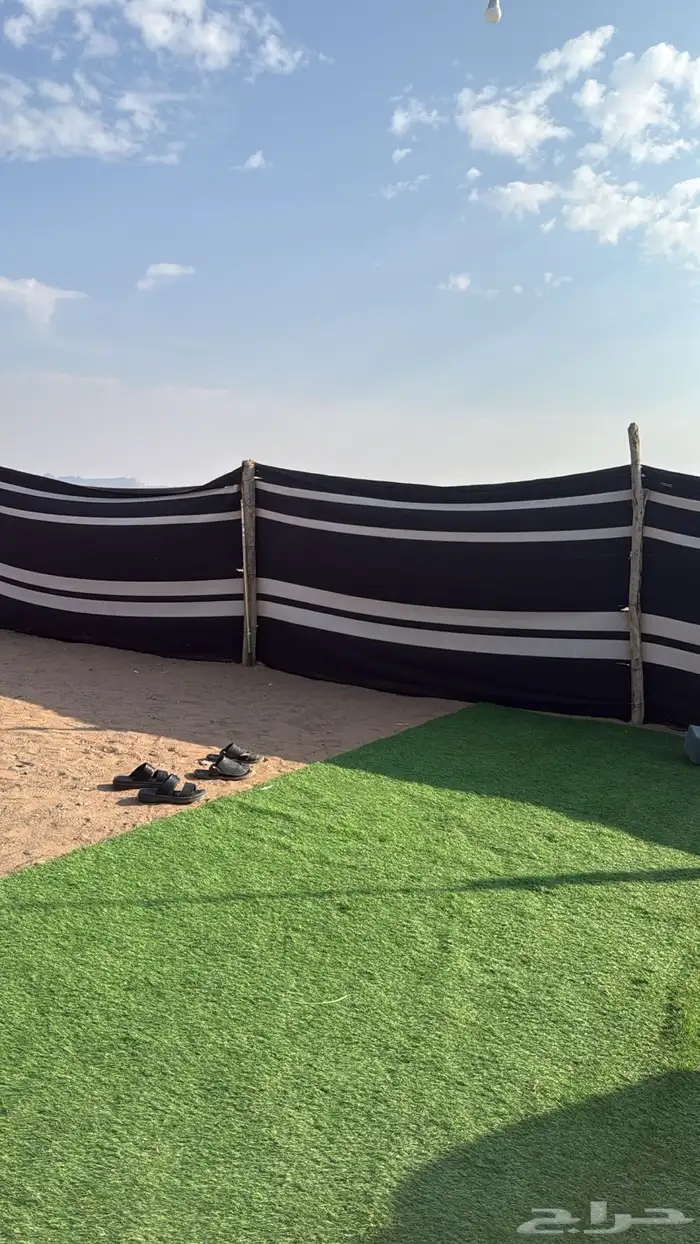 مخيم للاجار مكون من خيمه 6 4 ومطبخ وحوش بروق وفيه اضافت 1