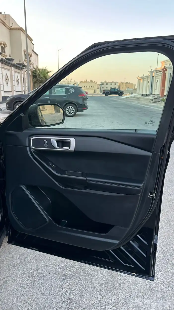 فورد اكسبلور 2021 دبل سعودي نظيف .. 22