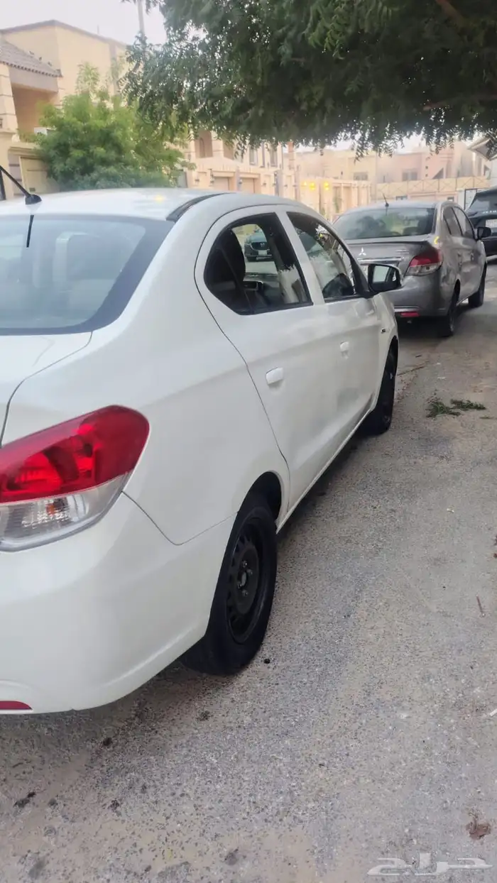 ميتسوبيشي اتراج 5