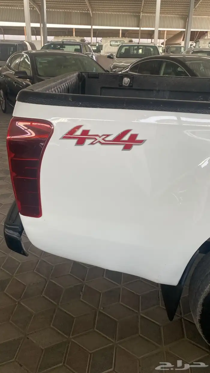 ايسوزو ديماكس 2019 10