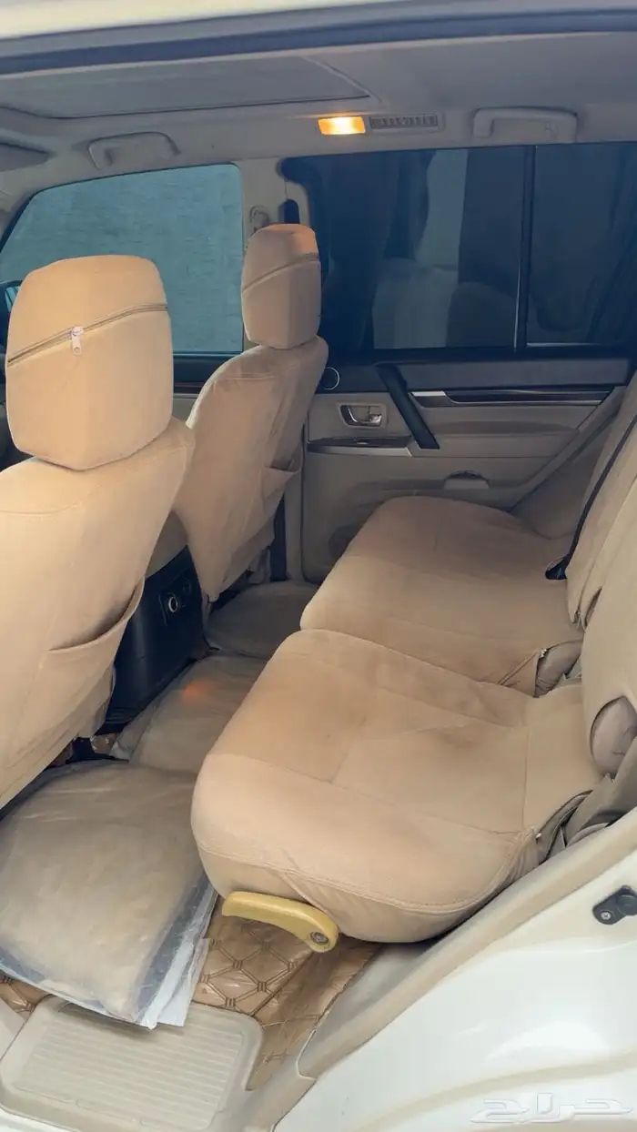 باجيرو الموديل 2013 فل كامل 7