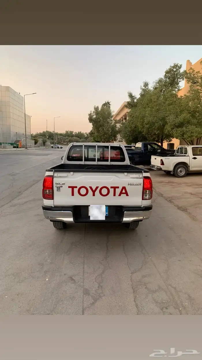 للبيع هايلكس 2024 دبل سلق قير عايدي 3