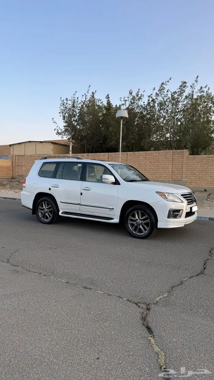 لكزس 2012 سعودي 0