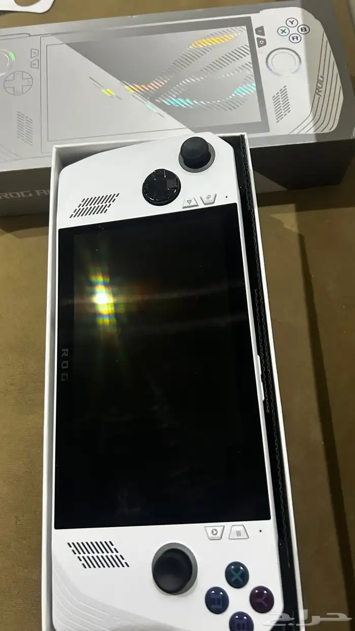 جهاز ألعاب محمول 0