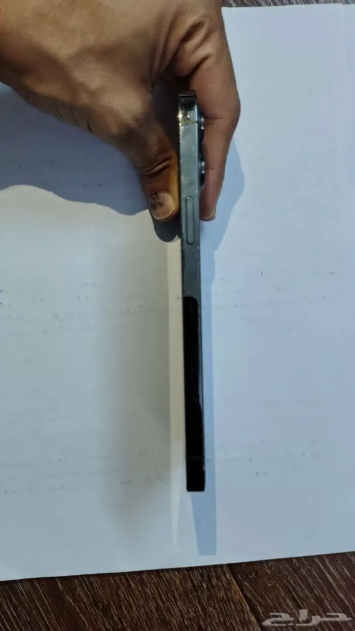 جوال ايفوان 12مغير سماعه الي تحت وشاشه مكسوره كسر خفيف 2