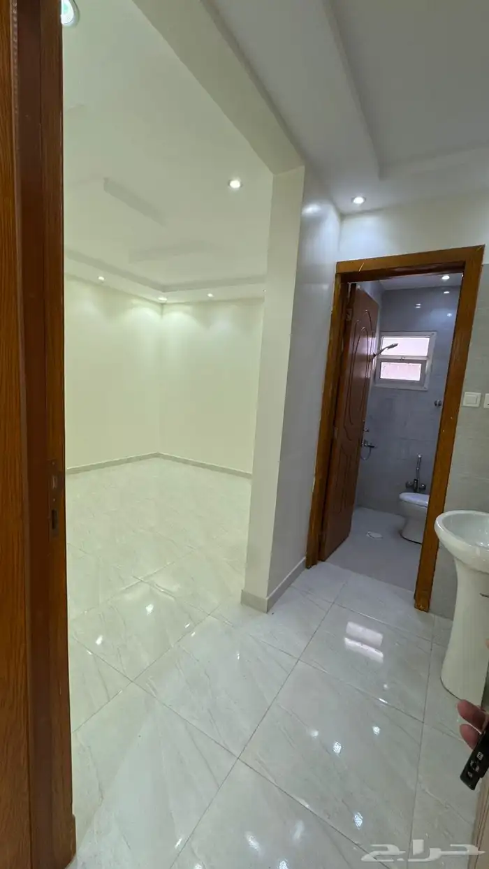 فيلا للبيع بقيمة الرهن في وادي لبن 17