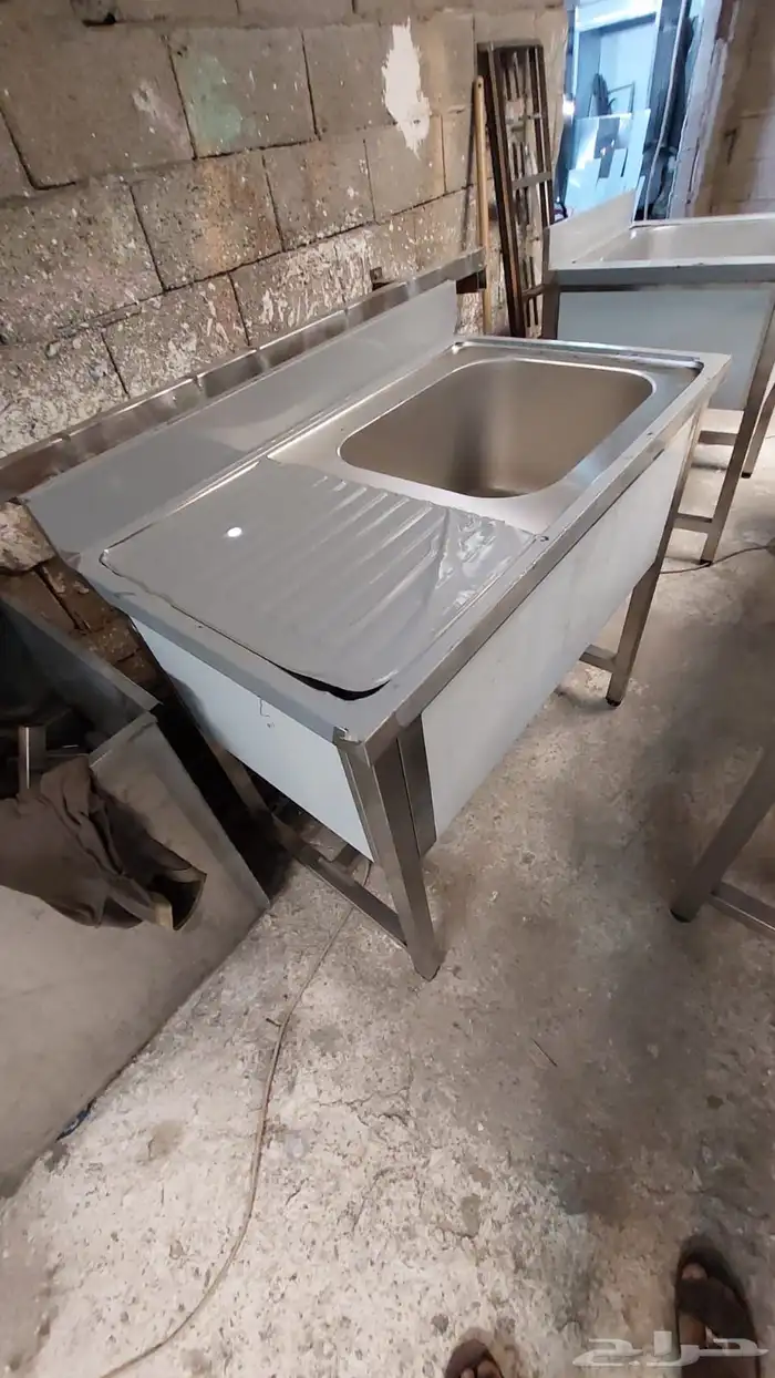 تجهيز معدات مطاعم ومطابخ ومافيهات من استانلي استيل 26