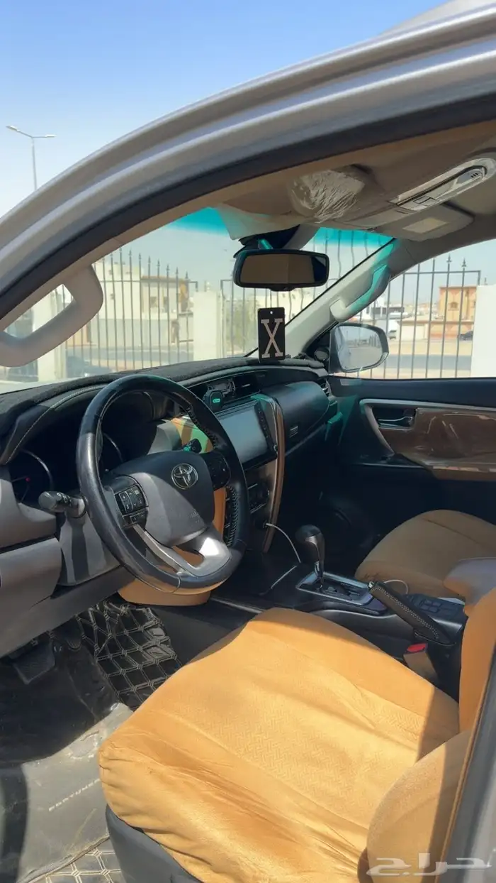 جيب فورتشينر ديزل مكينه 2800 فل كامل 5