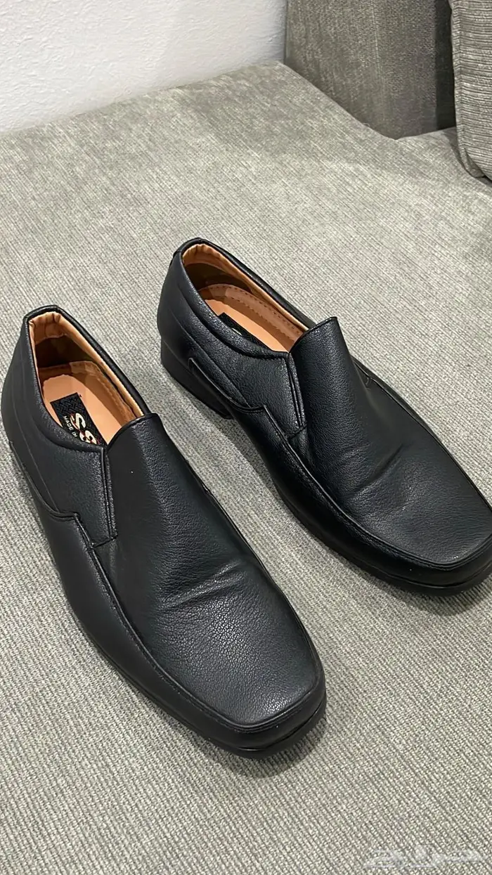 حذاء رجالي مقاس 43 0