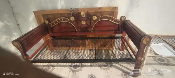 4كراسي خشب وومقعد حديد تصميم روعه 2