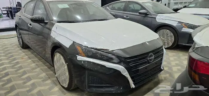 نيسان التيما ستاندر 2025 متوفره لدى احدث للسيارات 0