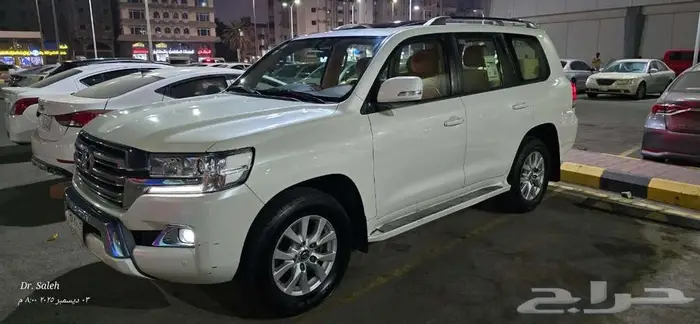 تويوتا لاندكروزر 2018   ديزل V8 تيربو   فل كامل 4