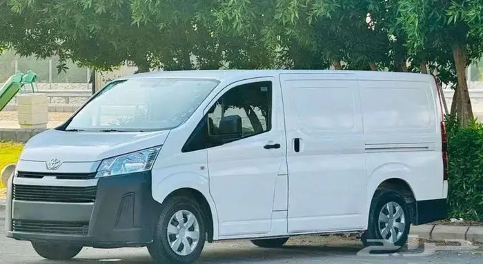 تويوتا باص هاى اس 2022 السعرشامل الضريبه ب 73الف 4