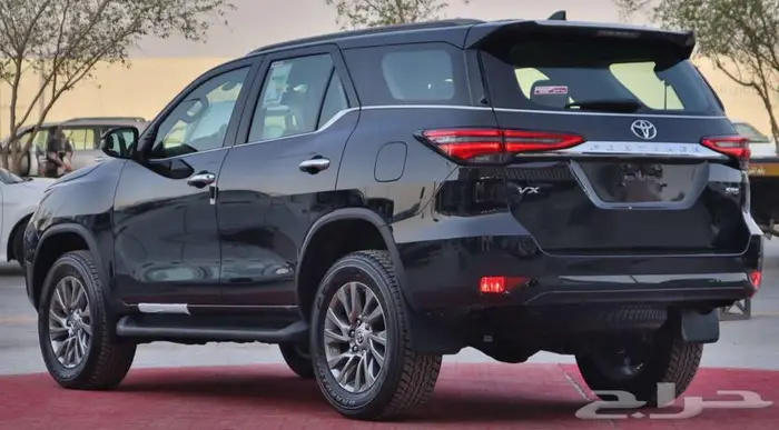 فورتشنر VX2رادار و بدون رادار 2.8 ديزل 2024 سعودي 5