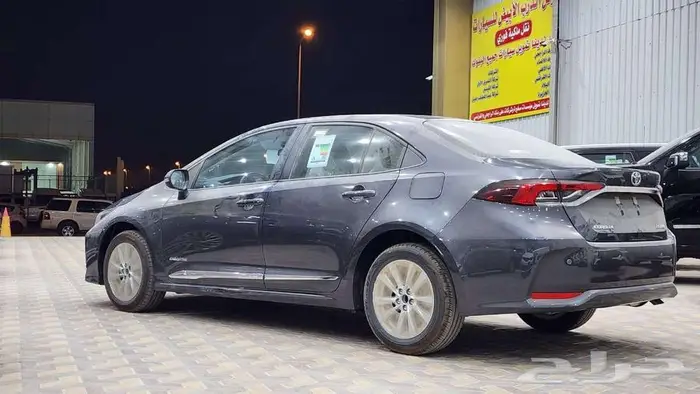 تويوتا كورولا XLI 2.0 مطور بنزين 2026 كاش وأقساط 8