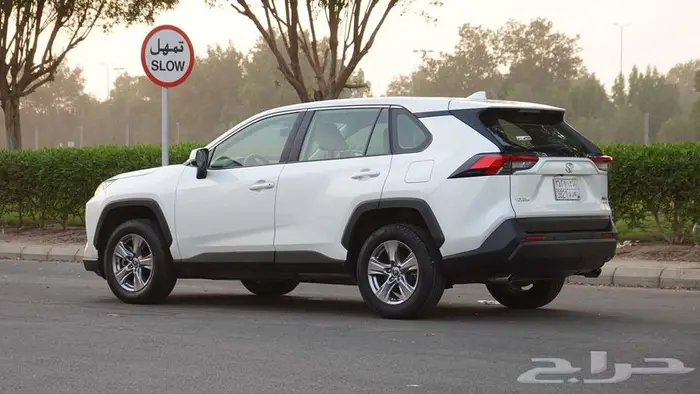 تويوتا راف فور 2022 3