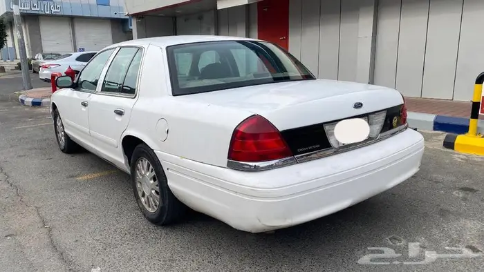 فورد فكتوريا 2005 سعودي للبيع 4