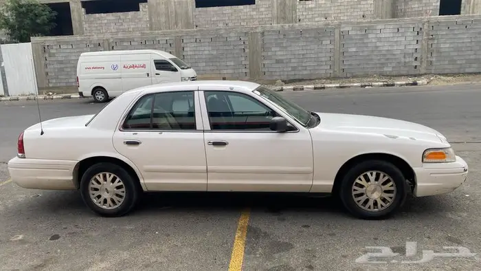 فورد فكتوريا 2005 سعودي للبيع 18