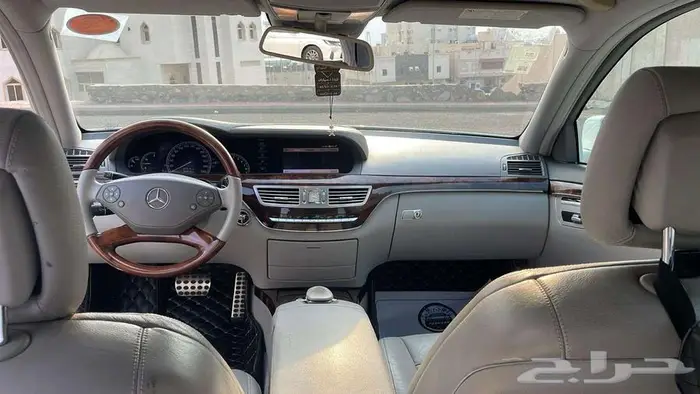 مرسيدس بانوراما 2011 لؤلؤي نظيف 2