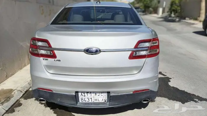 سيارة فورد تورس 2015 للبيع 1