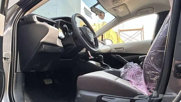 تويوتا كورولا 2025 محرك 2000 cc 10