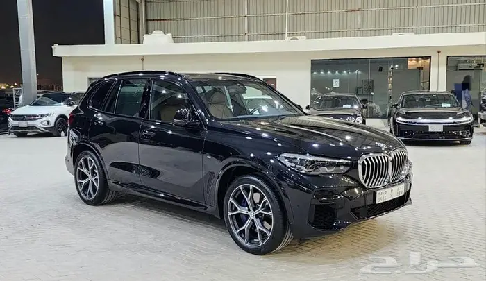 بي ام دبليو X5 2023 1