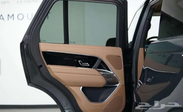 رنج روفر HSE 2023 12