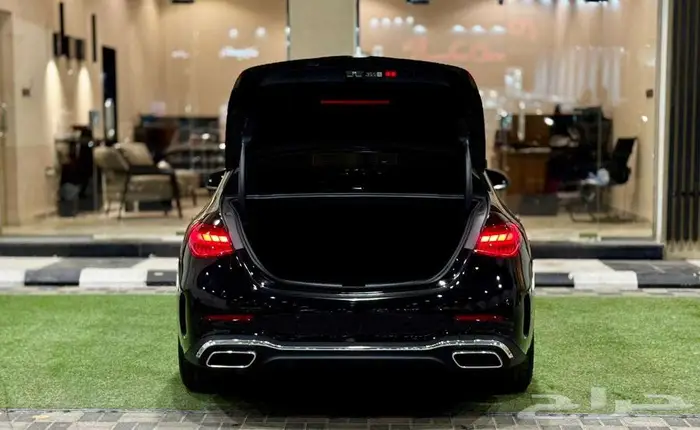 Mercedes Benz C300 AMG 4Matic 2024 4