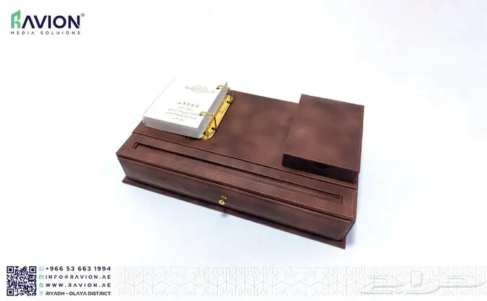 أطقم جلدية فاخرة وبتصاميم احترافية طقم جلد مكتبي 23