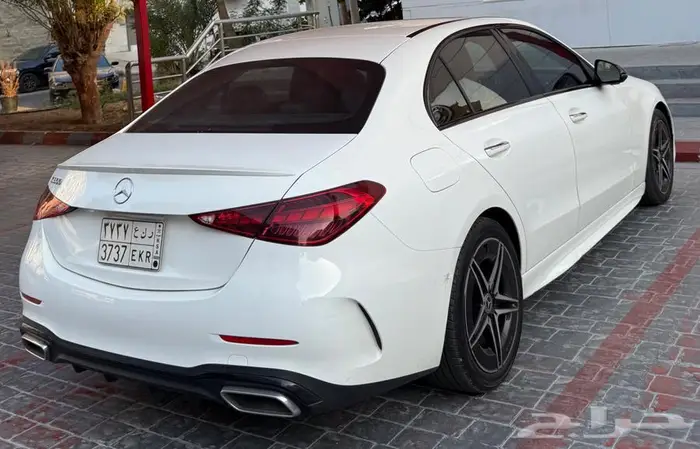 مرسيدس C300 2023 بيبي جوهرة اول مالك بالسعودية بسعر 159.000 4