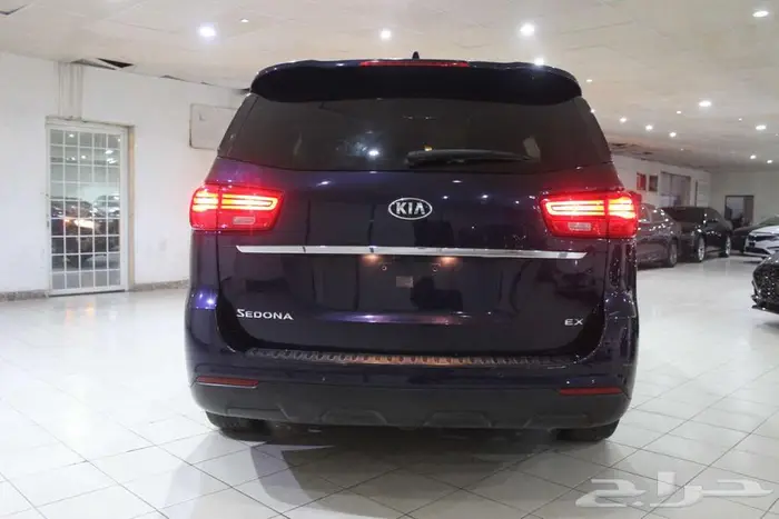 كيا كارنيفال 2020 ازرق بطاقة جمركية 6