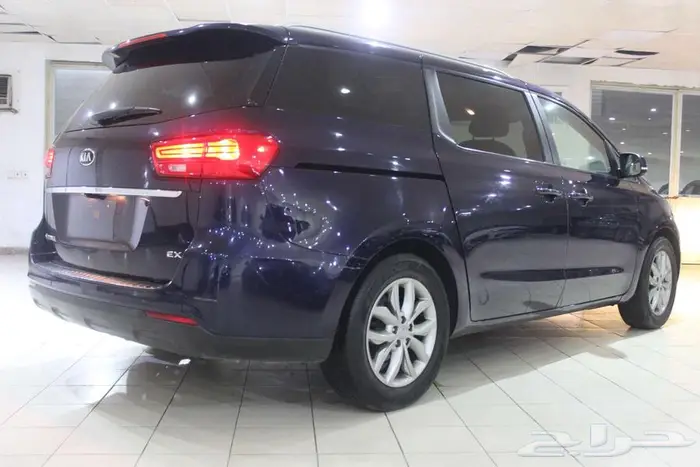 كيا كارنيفال 2020 ازرق بطاقة جمركية 4