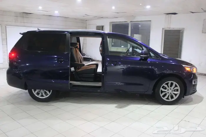 كيا كارنيفال 2020 ازرق بطاقة جمركية 26