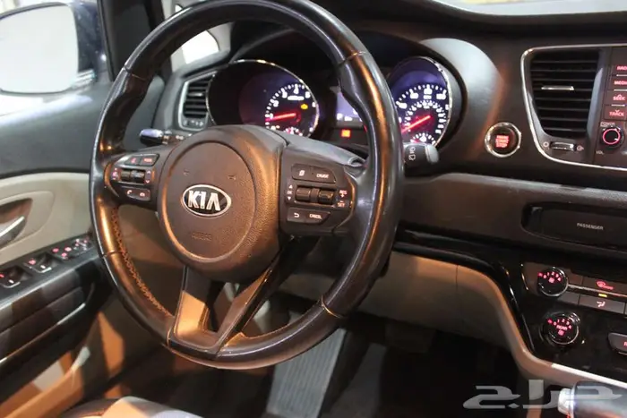 كيا كارنيفال 2020 ازرق بطاقة جمركية 52