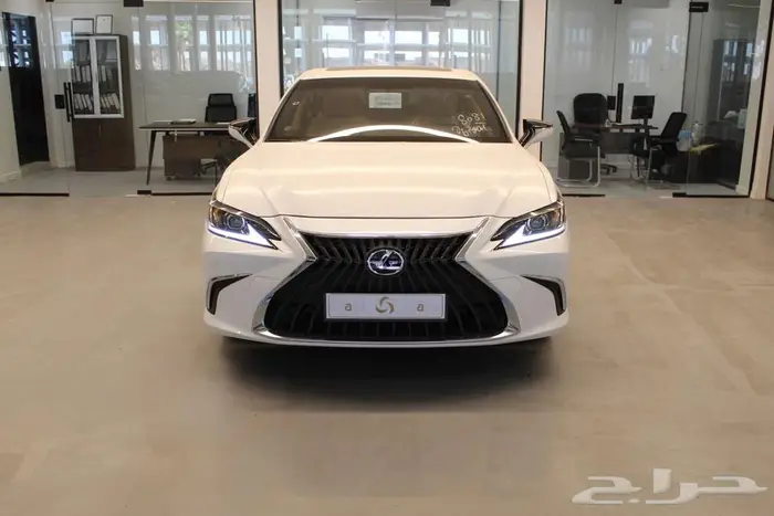 لكزس ES250 2025 0