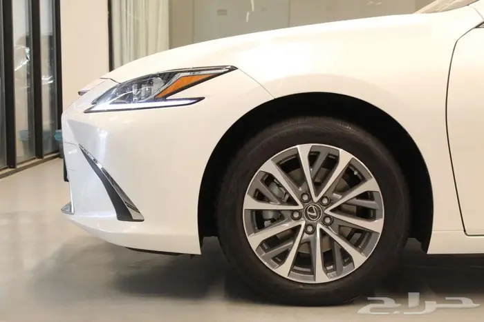 لكزس ES250 2025 6