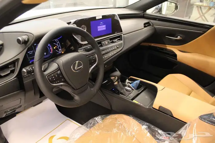 لكزس ES250 2025 7