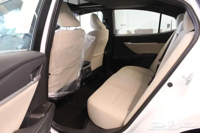 تويوتا كامري LE 2025 9