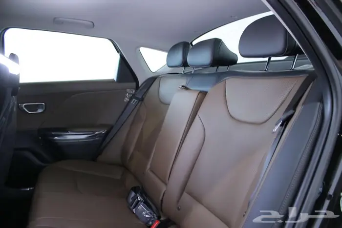 كيا K4 نص فل 2000 cc بانوراما 2026 13