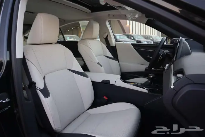 لكزس ES250 ستاندر 2025 بنزين سعودي 8