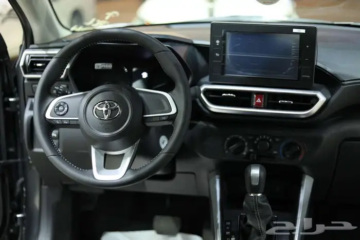 تويوتا رايز ليمتيد فل رمادي بنزين 2024 اقل سعر بالسوق 16