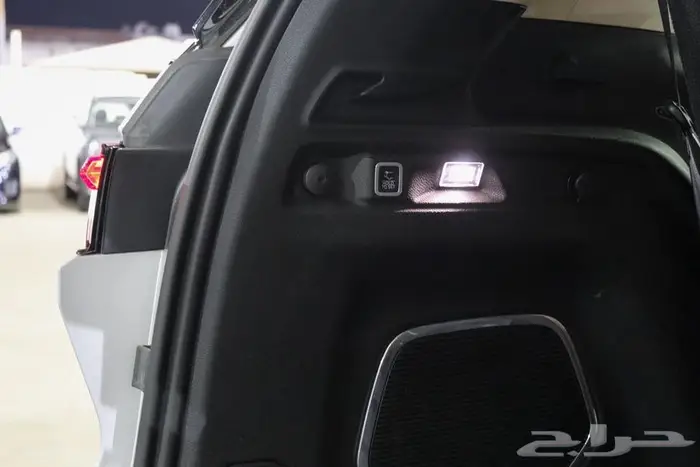 جراند شيروكي 2022 فل كامل ليميتد 24